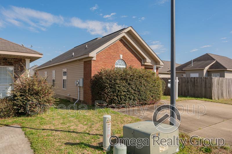 House for rent at 9717 Full Moon Circle, Tuscaloosa, AL 35405