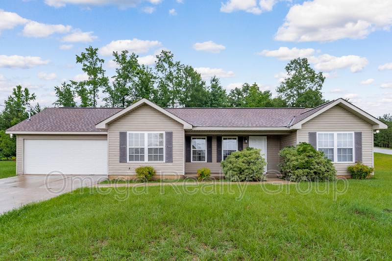 House for rent at 16894 Misty Way, Vance, AL 35490