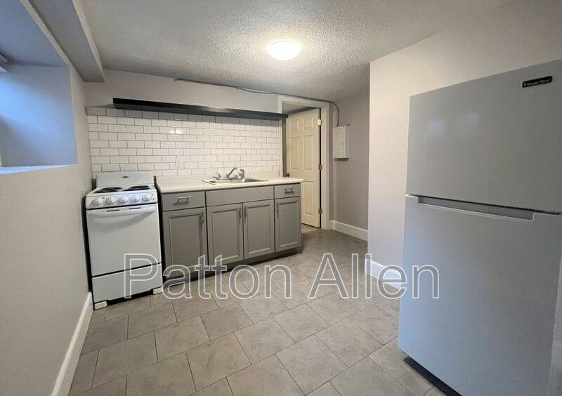 Apartment for rent at 205 Hillside St #6, Asheville, NC 28801