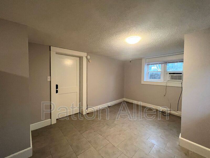 Apartment for rent at 205 Hillside St #6, Asheville, NC 28801