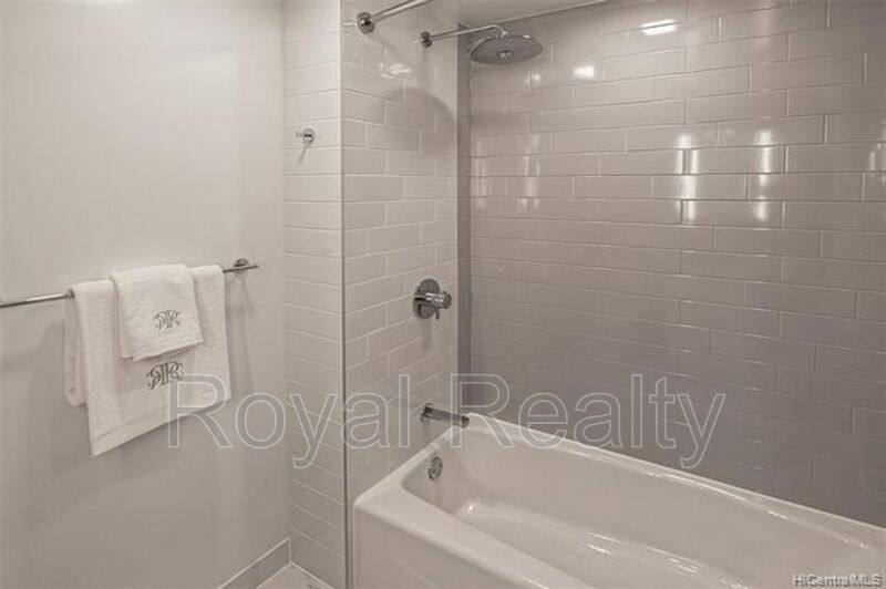 Apartment for rent at 987 Queen St #327, Honolulu, HI 96814