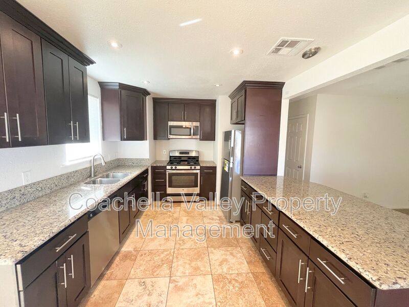 House for rent at 11155 Pomelo Dr, Desert Hot Springs, CA 92240