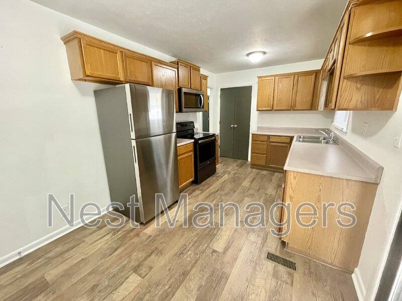House for rent at 575 Braxton Blvd, Fayetteville, NC 28311