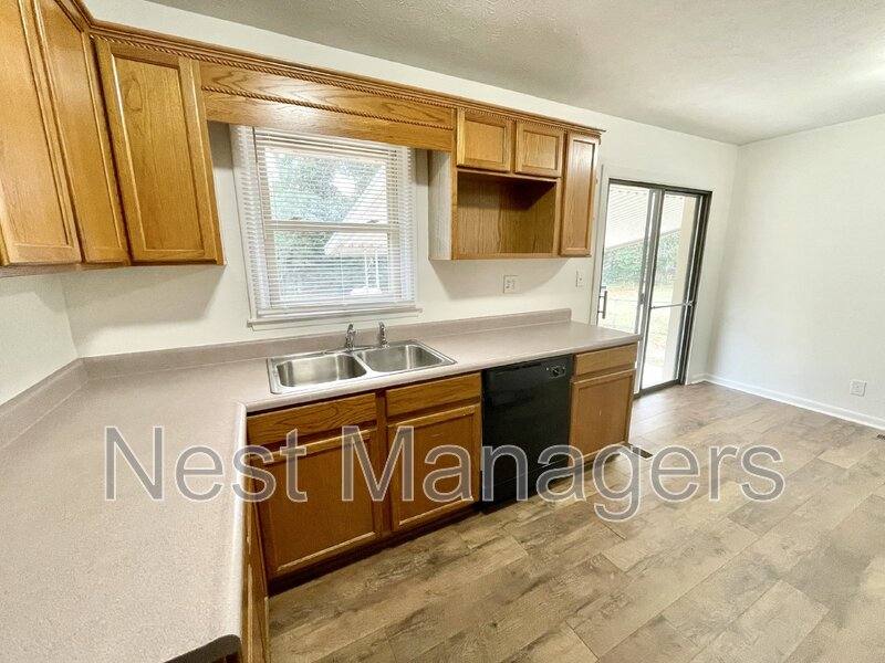 House for rent at 575 Braxton Blvd, Fayetteville, NC 28311