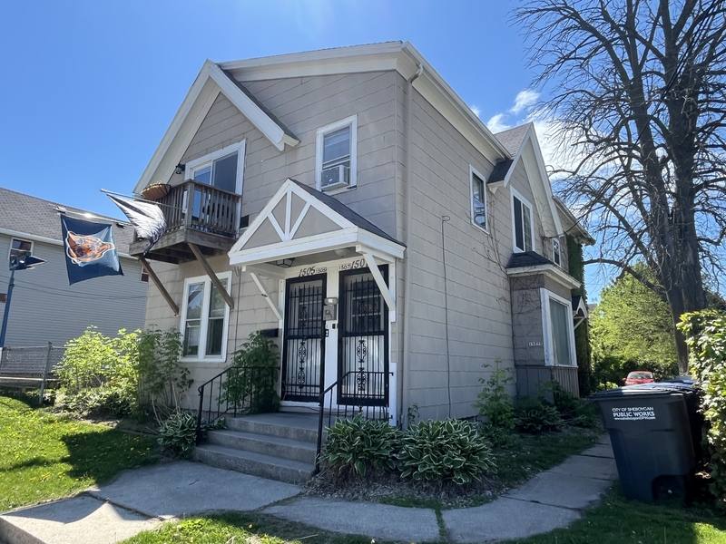 Apartment for rent at 1505 Union Ave, Sheboygan, WI 53081