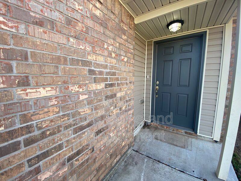 House for rent at 4517 Hunter Blvd, Oklahoma City, OK 73179