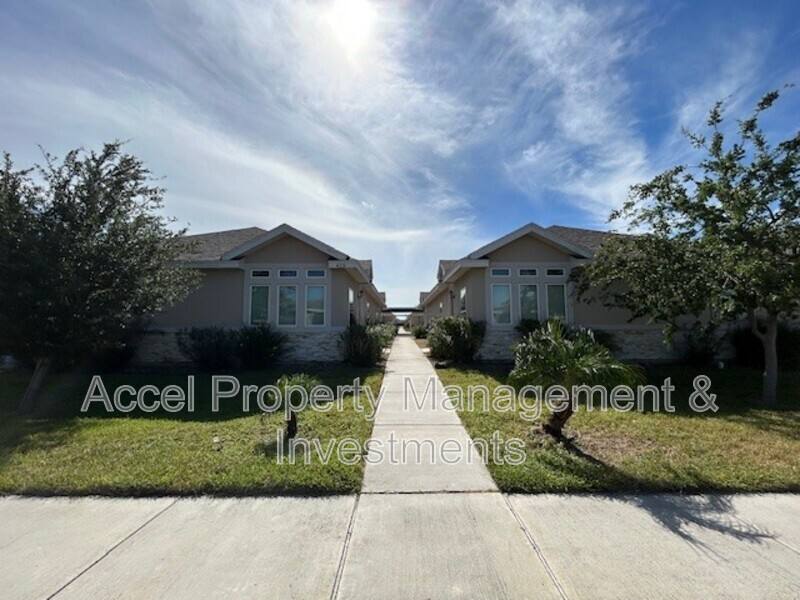 Apartment for rent at 413 Downing #2, Edinburg, TX 78539