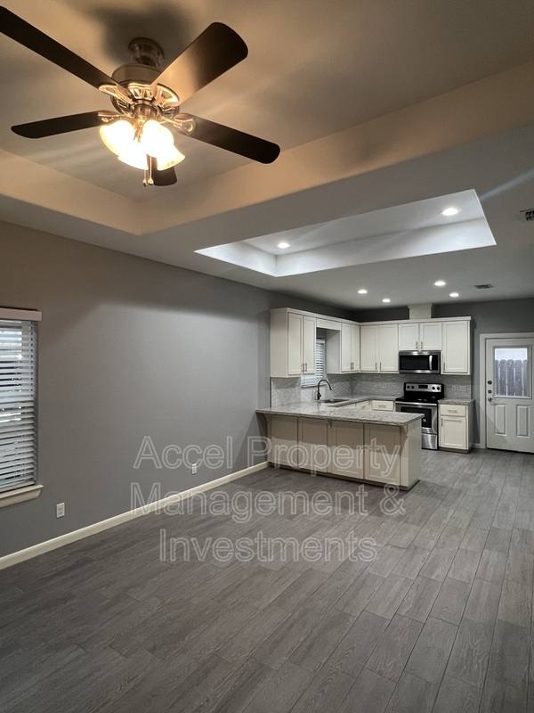 Apartment for rent at 413 Downing #2, Edinburg, TX 78539
