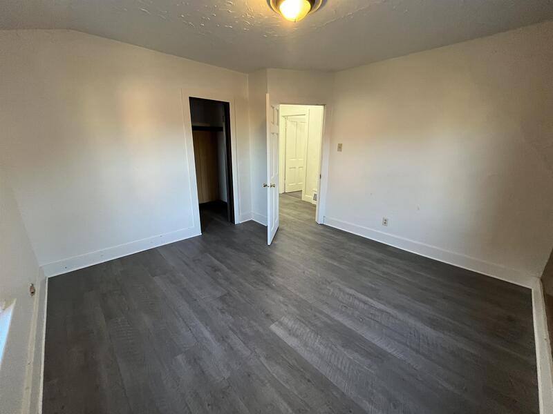 Apartment for rent at 922-924 Erie Ave #924, Sheboygan, WI 53081