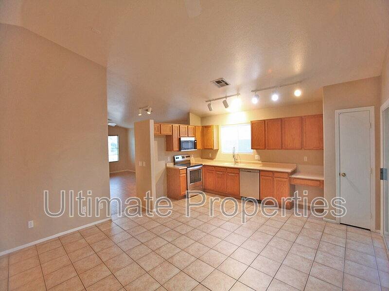 House for rent at 3011 W Zachary Dr, Phoenix, AZ 85027