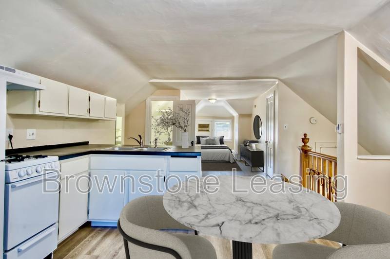 Apartment for rent at 1133 N Corona St #8, Denver, CO 80218