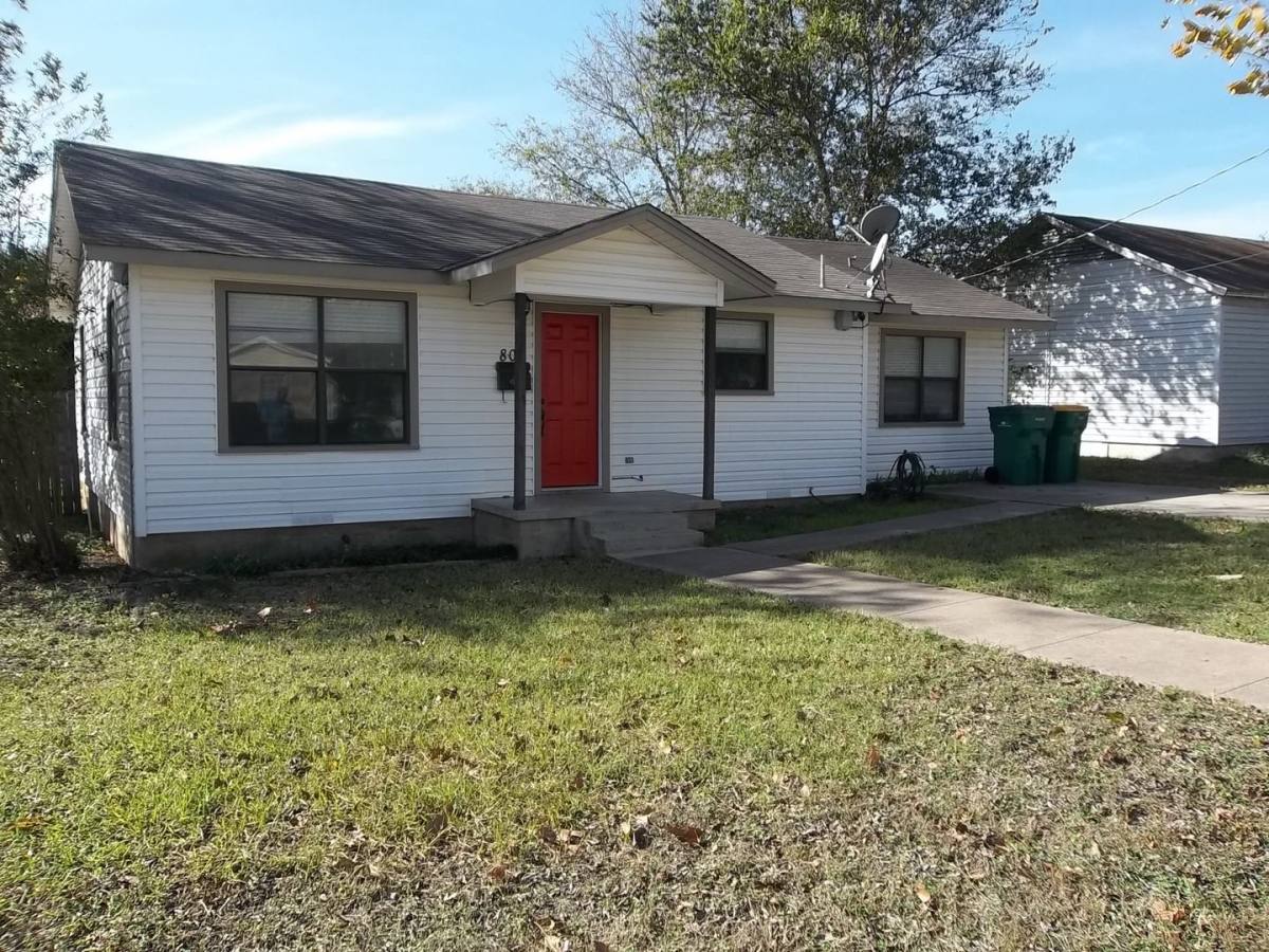 House for rent at 803 E 12th Ave, Belton, TX 76513