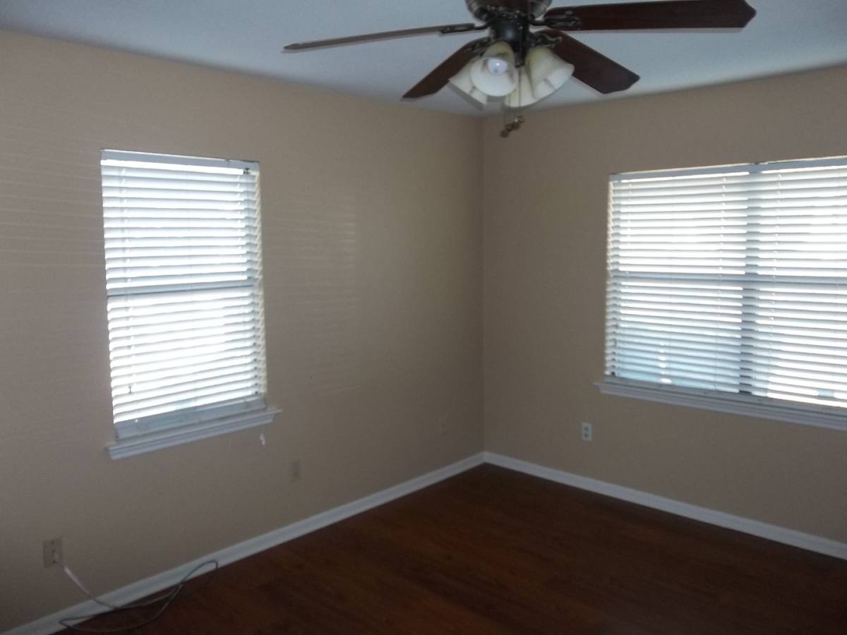 House for rent at 803 E 12th Ave, Belton, TX 76513