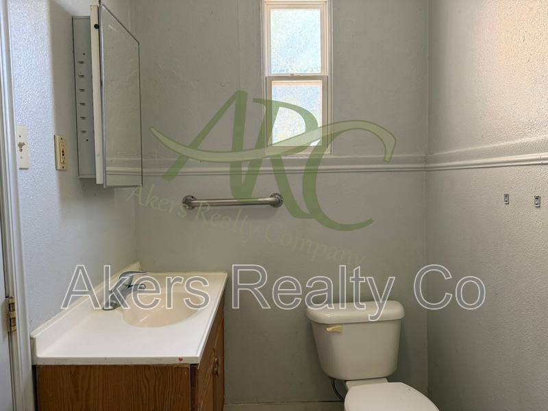 House for rent at 523 E Adams Ave, Pueblo, CO 81004