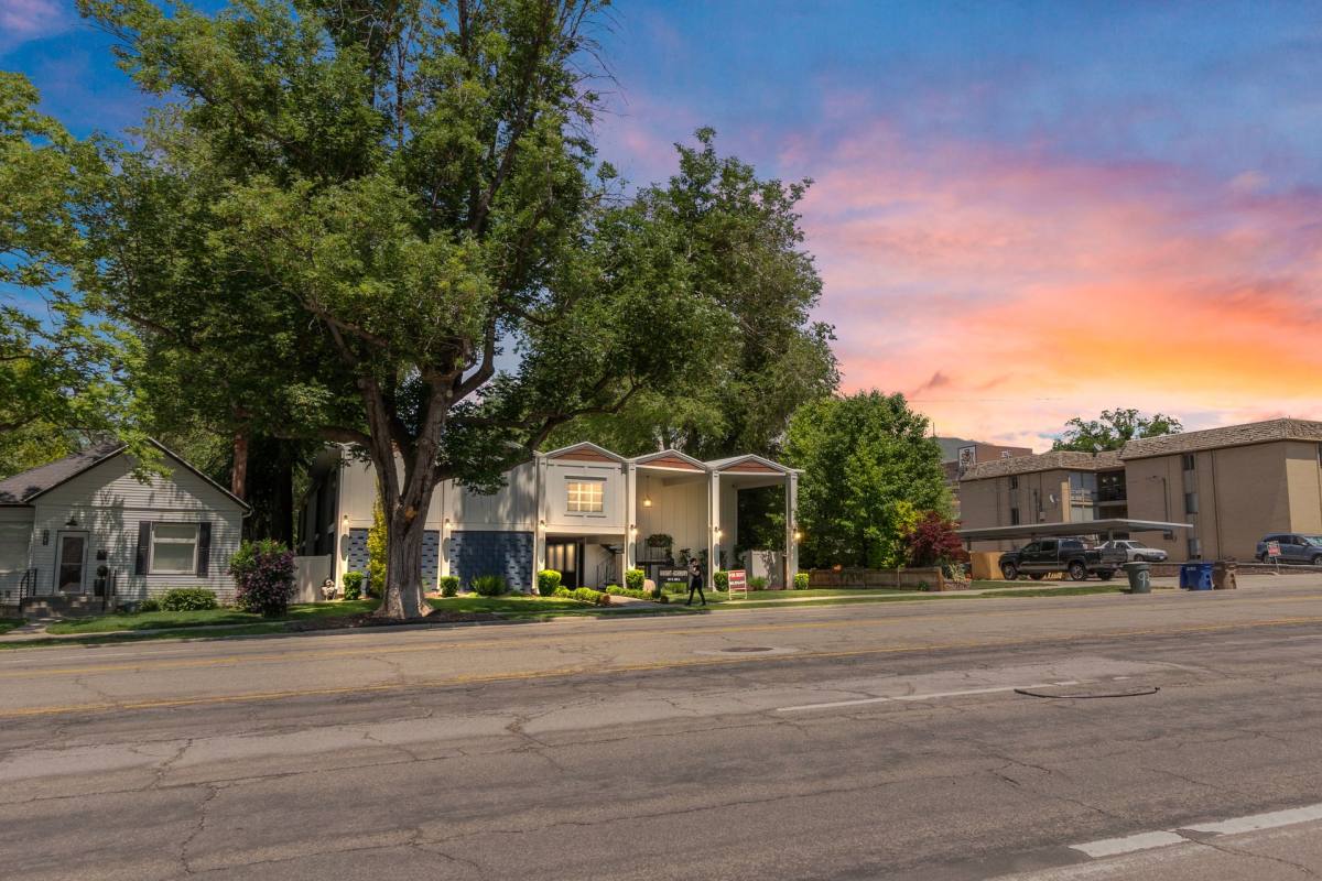 Apartment for rent at 927 E 800 S, Salt Lake City, UT 84102