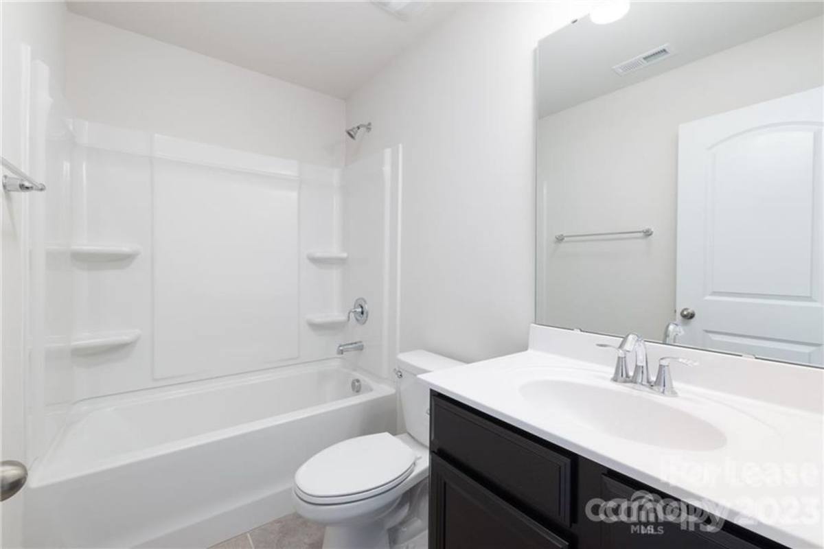 Townhouse for rent at 6929 Walnut Branch Lane, Charlotte, NC 28277