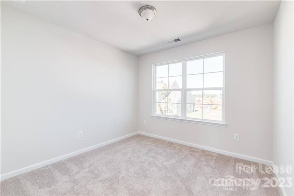 Townhouse for rent at 6929 Walnut Branch Lane, Charlotte, NC 28277