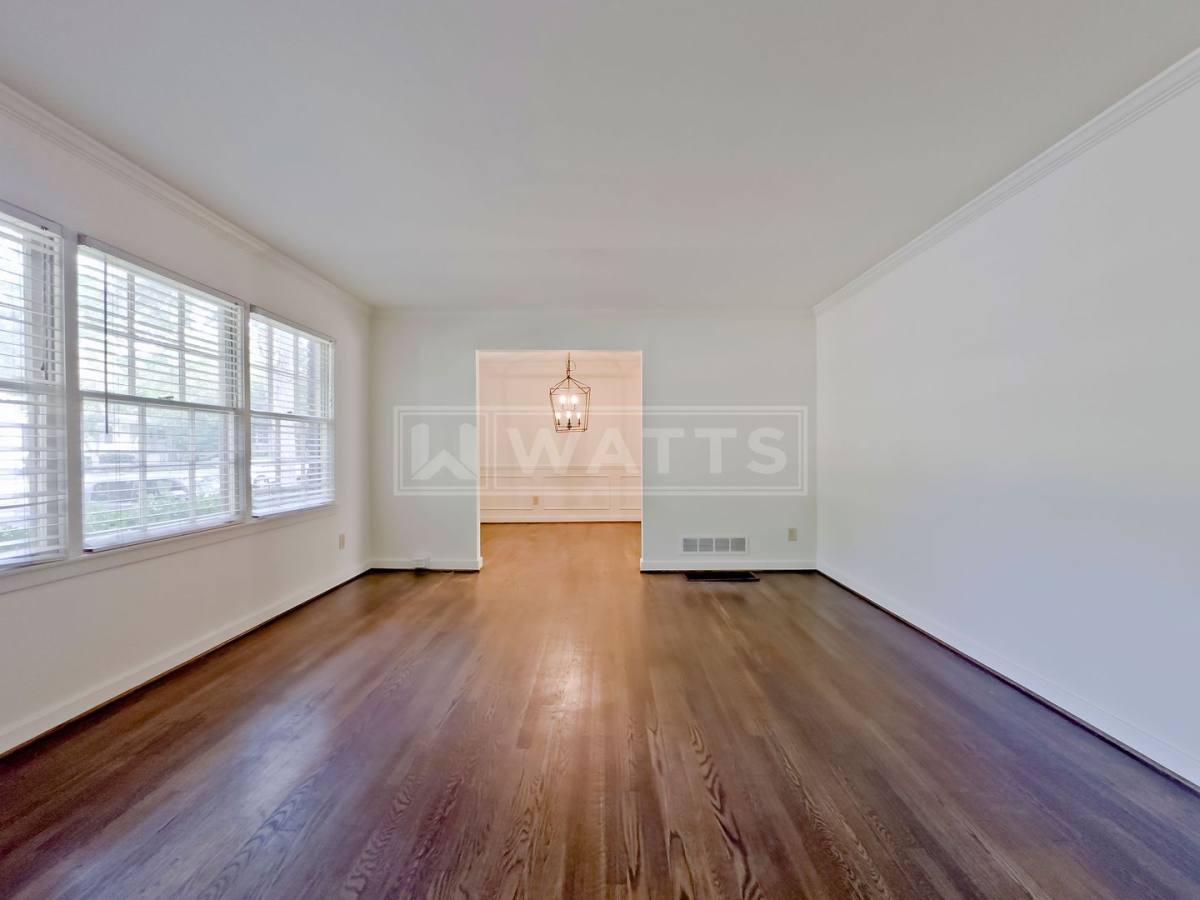 House for rent at 4452 Mountaindale Rd, Birmingham, AL 35213