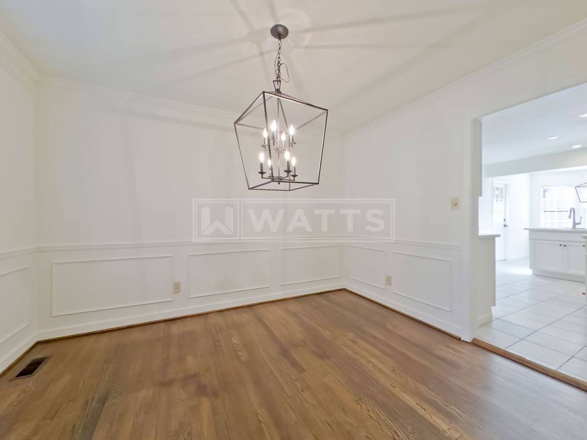 House for rent at 4452 Mountaindale Rd, Birmingham, AL 35213