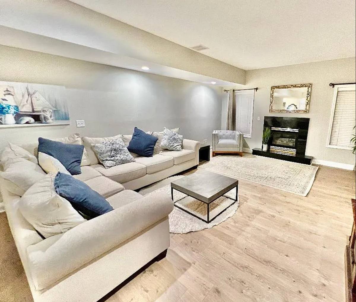House for rent at 909 N Burghley Ave, Ventnor City, NJ 08406