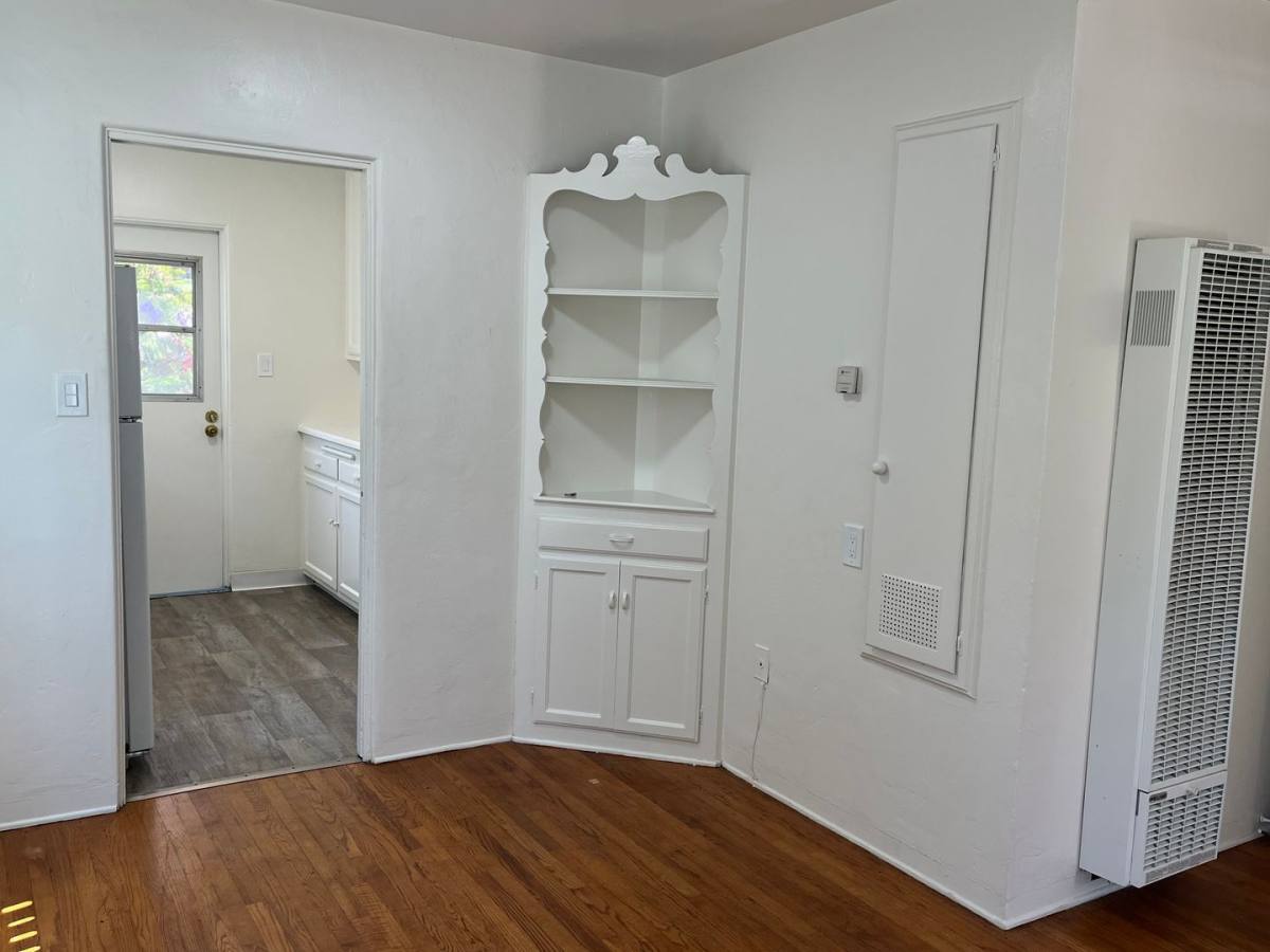 Apartment for rent at 3584-3586 Curlew St, San Diego, CA 92103