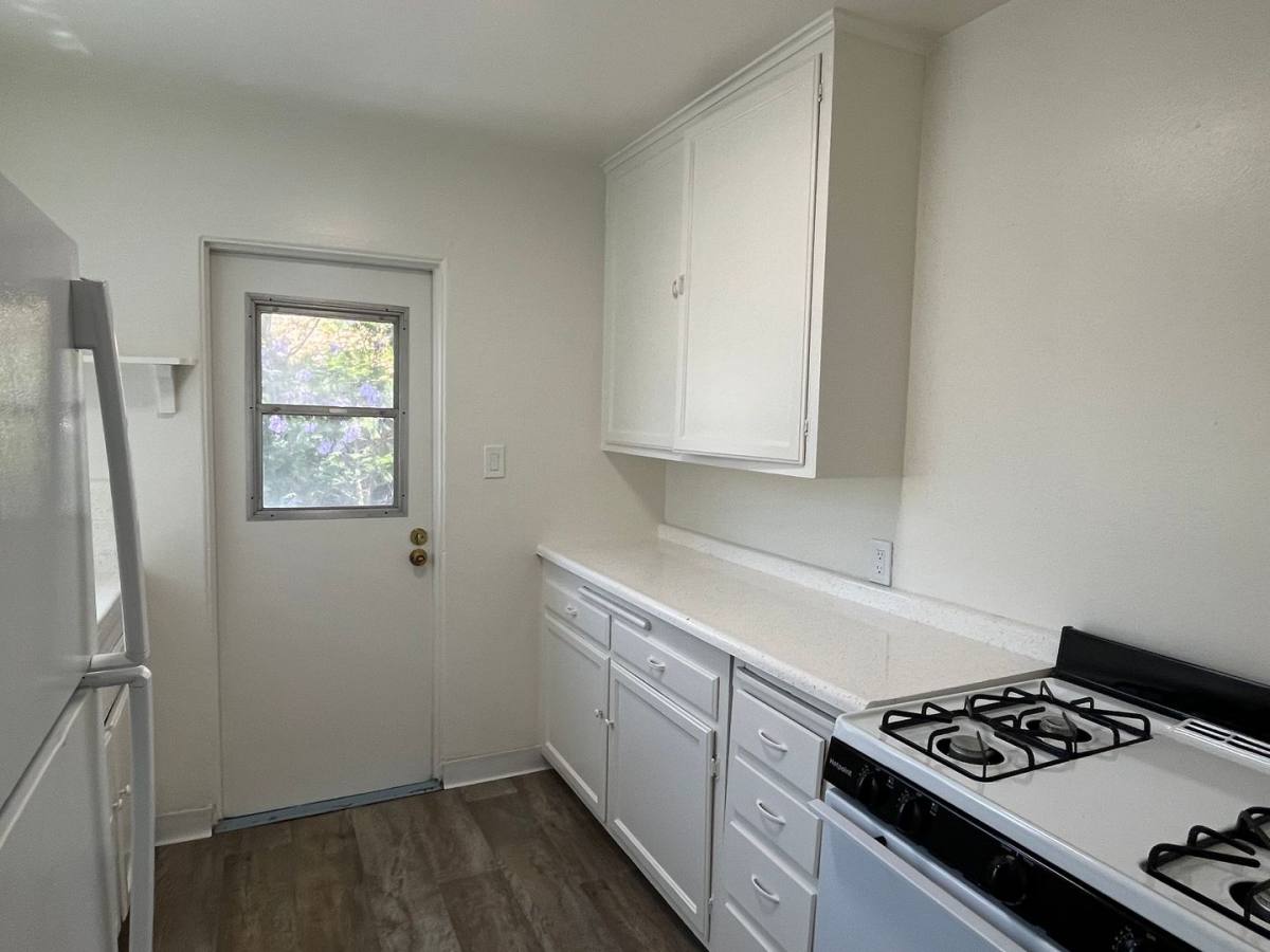 Apartment for rent at 3584-3586 Curlew St, San Diego, CA 92103