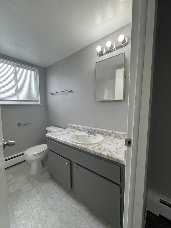 Apartment for rent at 18642 Van Horn Rd, Trenton, MI 48183