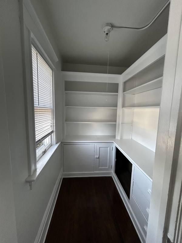 Apartment for rent at 1401 S 10th St, Manitowoc, WI 54220