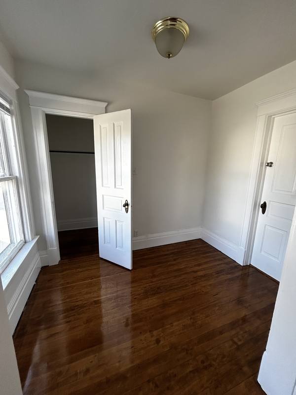 Apartment for rent at 1401 S 10th St, Manitowoc, WI 54220