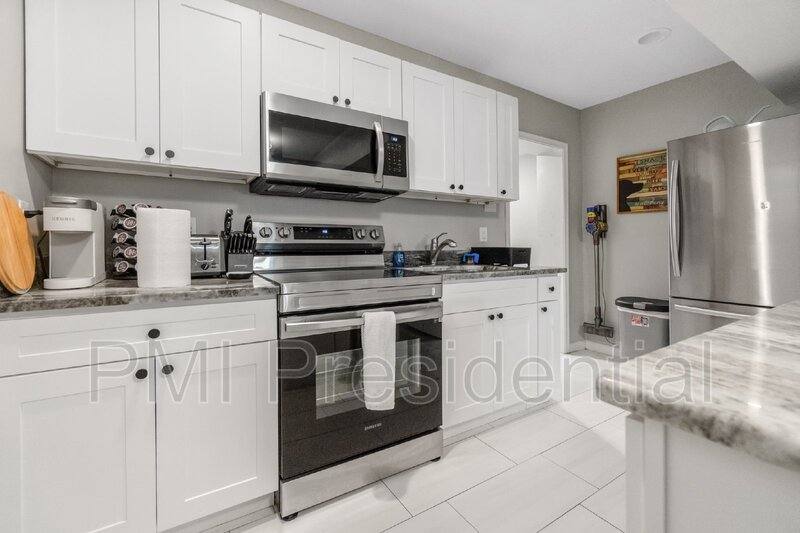 Townhouse for rent at 1226 Wallace St, Richmond, VA 23220