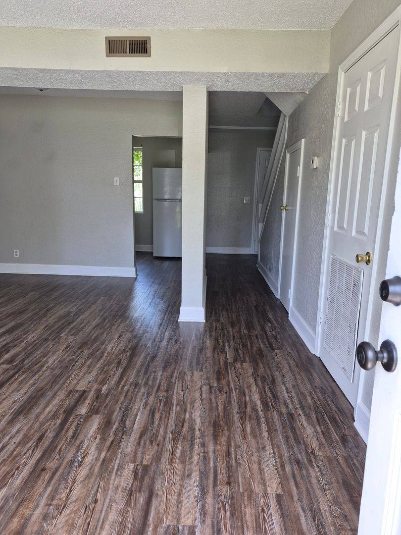 Apartment for rent at 100 Hall St, Hinesville, GA 31313