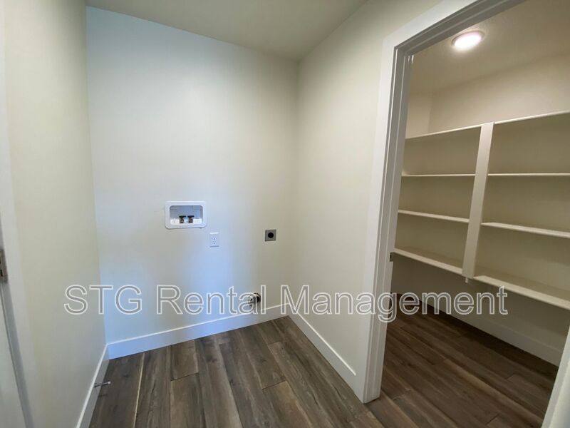 Townhouse for rent at 1664 N Dixie Downs Rd #2, Saint George, UT 84770