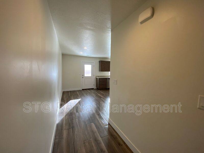 Townhouse for rent at 1664 N Dixie Downs Rd #2, Saint George, UT 84770