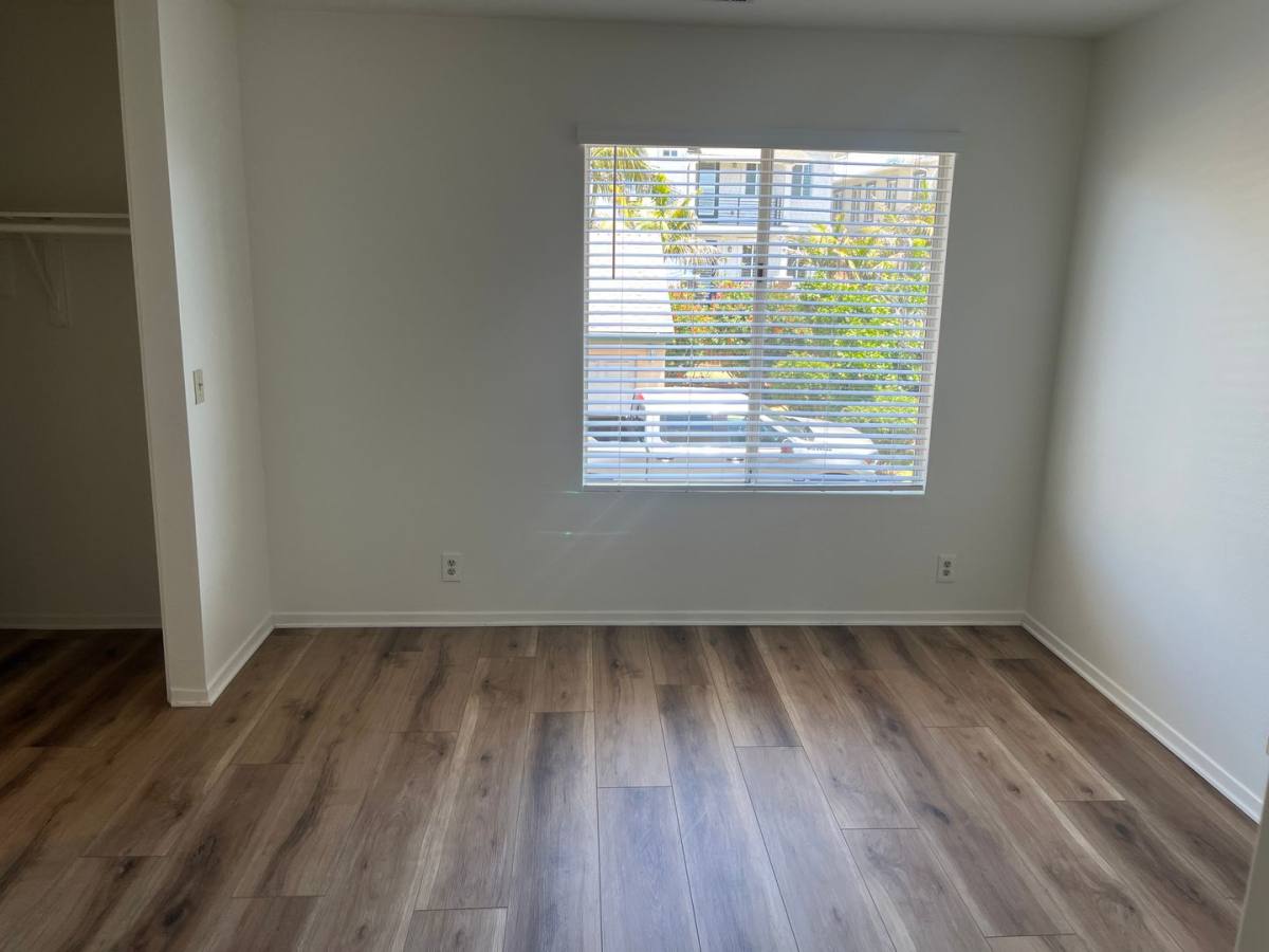 Townhouse for rent at 1053 Golden Rd, Encinitas, CA 92024