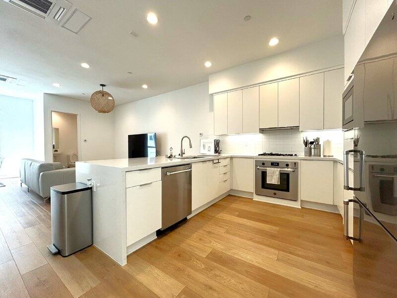Townhouse for rent at 10917 1 2 Otsego St, North Hollywood, CA 91601