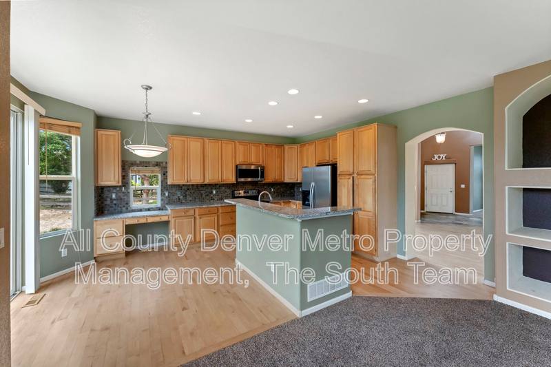 House for rent at 7680 Elk Court, Littleton, CO 80125