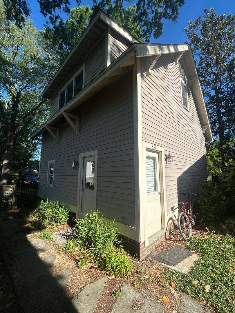 House for rent at 839 Onslow St, Durham, NC 27705