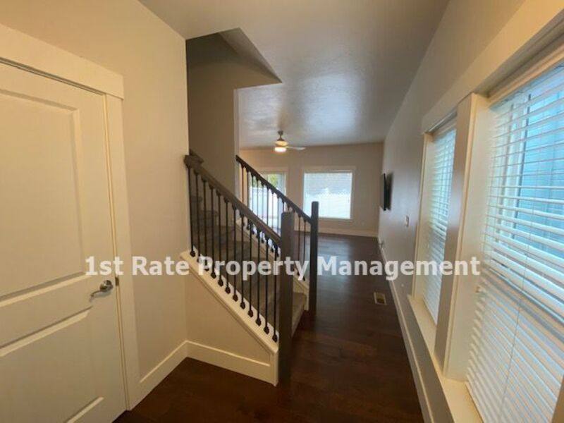 House for rent at 399 S Academy Lane, Eagle, ID 83616