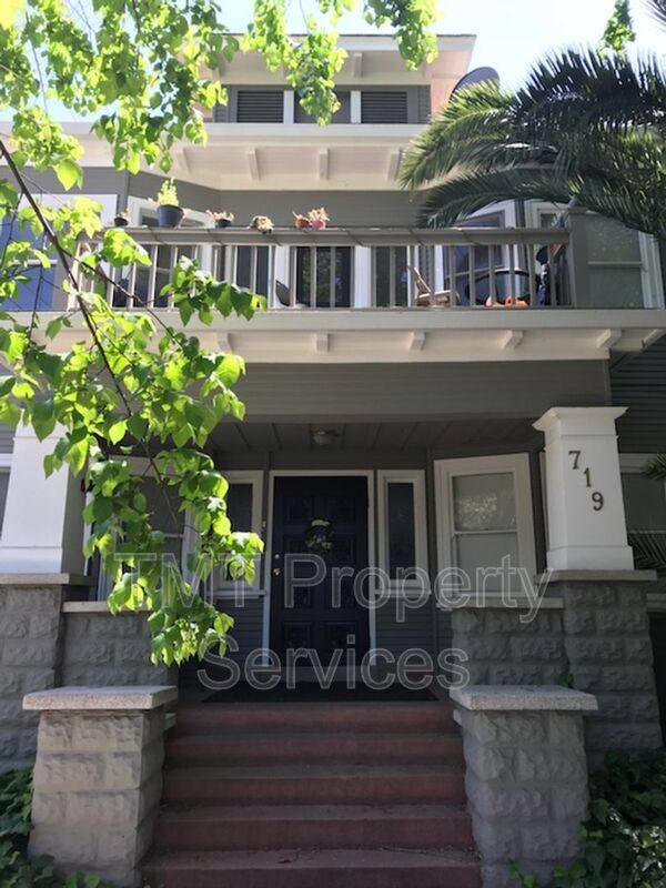 Apartment for rent at 719 19th St #1, Sacramento, CA 95811