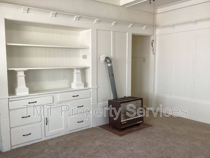 Apartment for rent at 719 19th St #1, Sacramento, CA 95811