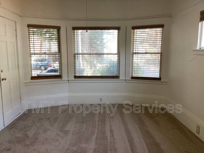 Apartment for rent at 719 19th St #1, Sacramento, CA 95811