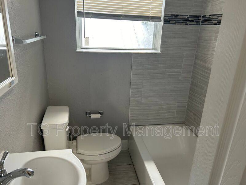 Apartment for rent at 1376 Prince St, Jacksonville, FL 32209