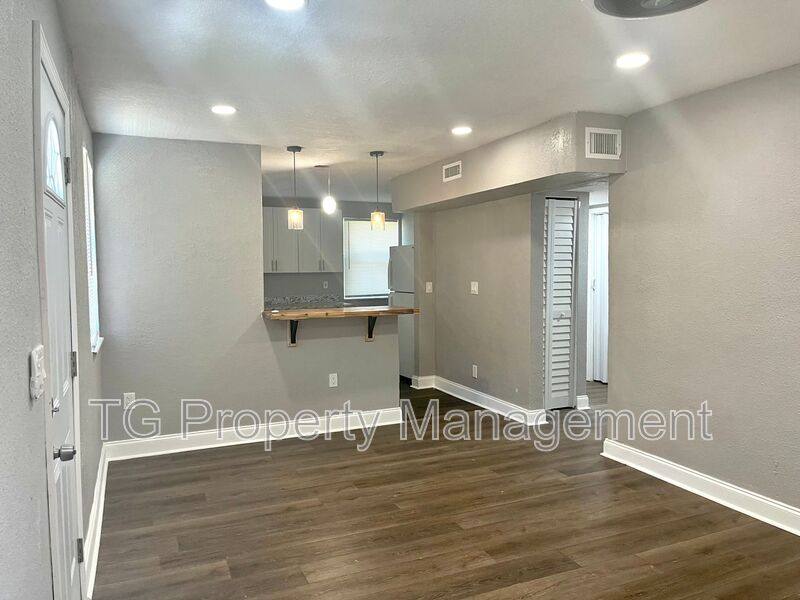 Apartment for rent at 1376 Prince St, Jacksonville, FL 32209
