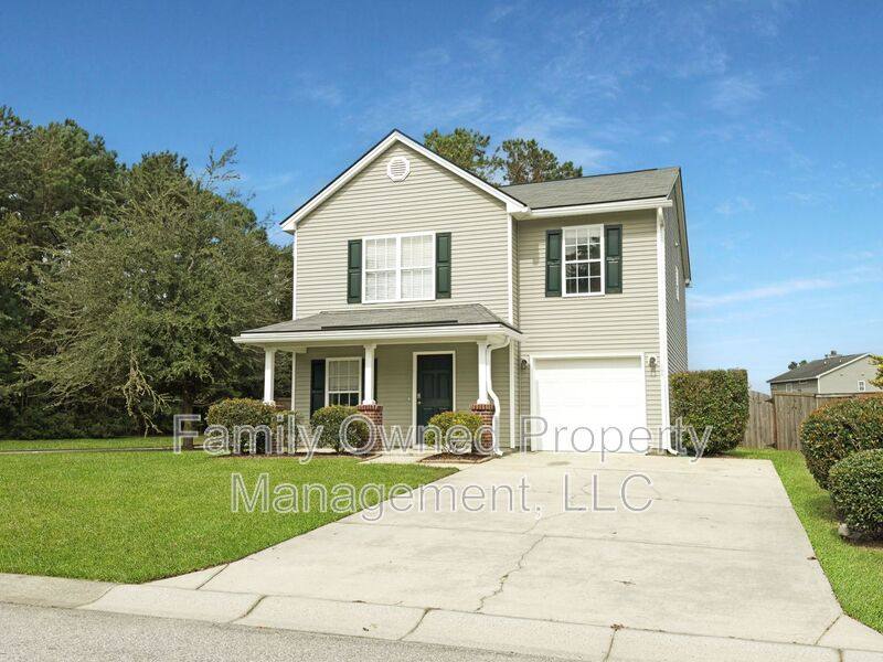 House for rent at 100 Salem Creek Dr, Goose Creek, SC 29445