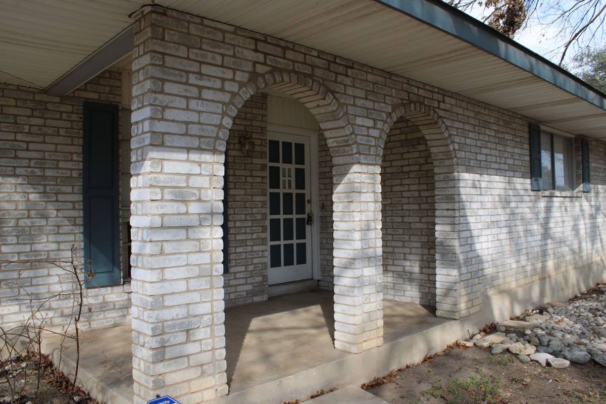 House for rent at 503 Downshire Dr, San Antonio, TX 78216