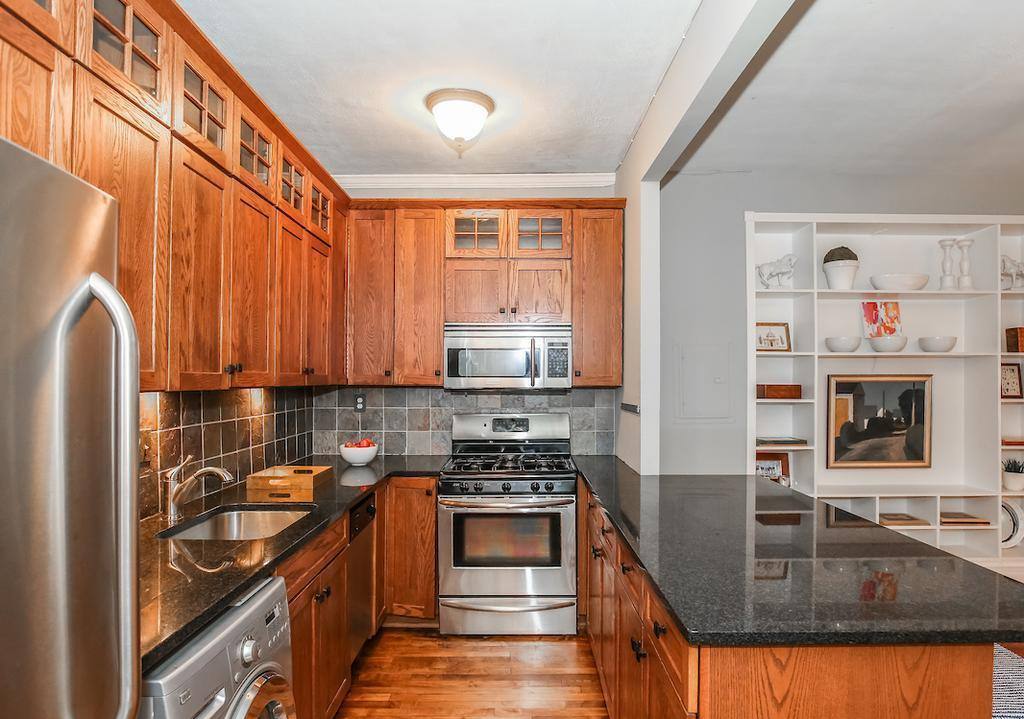 Apartment for rent at 3010 Wisconsin Ave NW #104, Washington, DC 20016