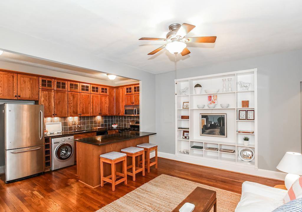 Apartment for rent at 3010 Wisconsin Ave NW #104, Washington, DC 20016