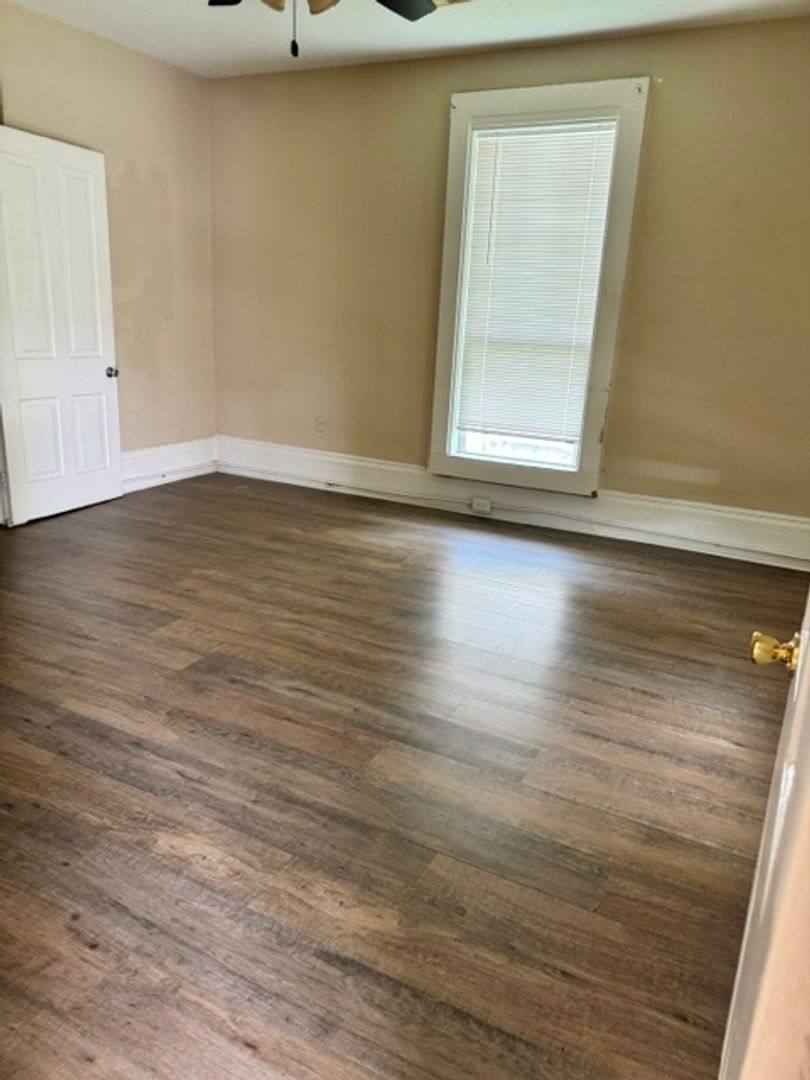 House for rent at 2504 Ave H, Bay City, TX 77414