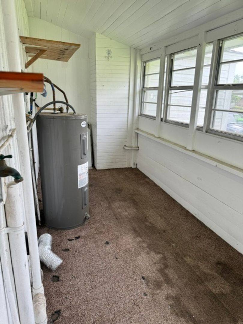 House for rent at 2504 Ave H, Bay City, TX 77414