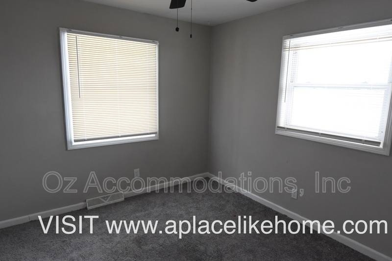 Apartment for rent at 1109 S Appleton Ave, Independence, MO 64053